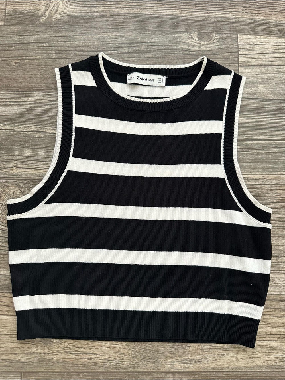 Zara Black and White Sleeveless Striped Knit Tank